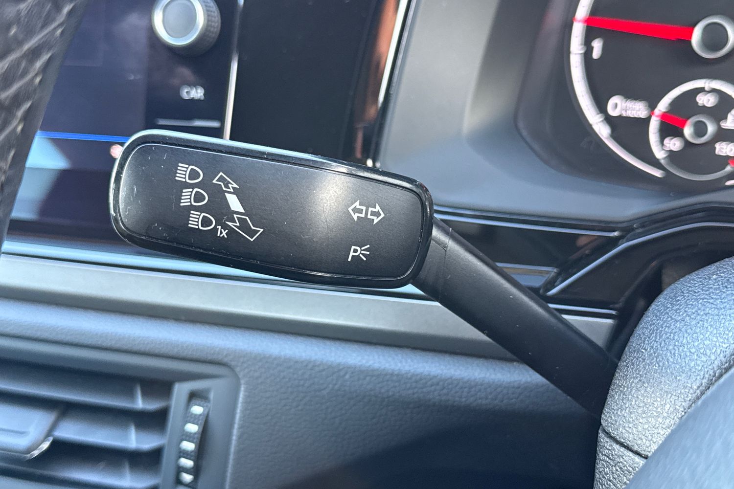 Used Volkswagen Polo 2019 for sale - 76576254: Photo 37