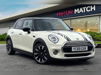 Used MINI Hatch 2019 for sale - 75655387: Photo