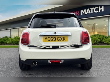 Used MINI Hatch 2019 for sale - 75655387: Photo