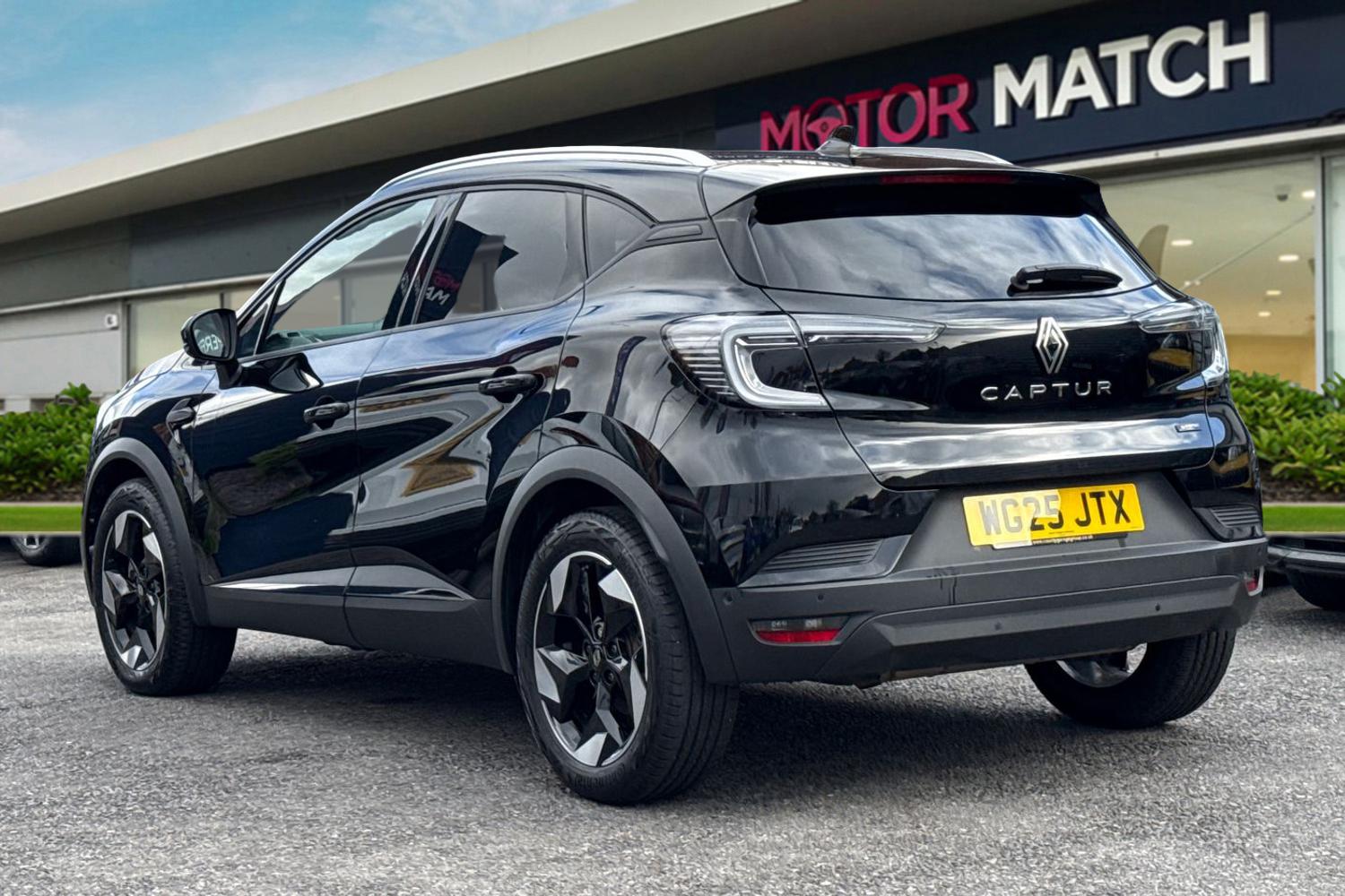 Used Renault Captur 2025 for sale - 77886368: Photo 2