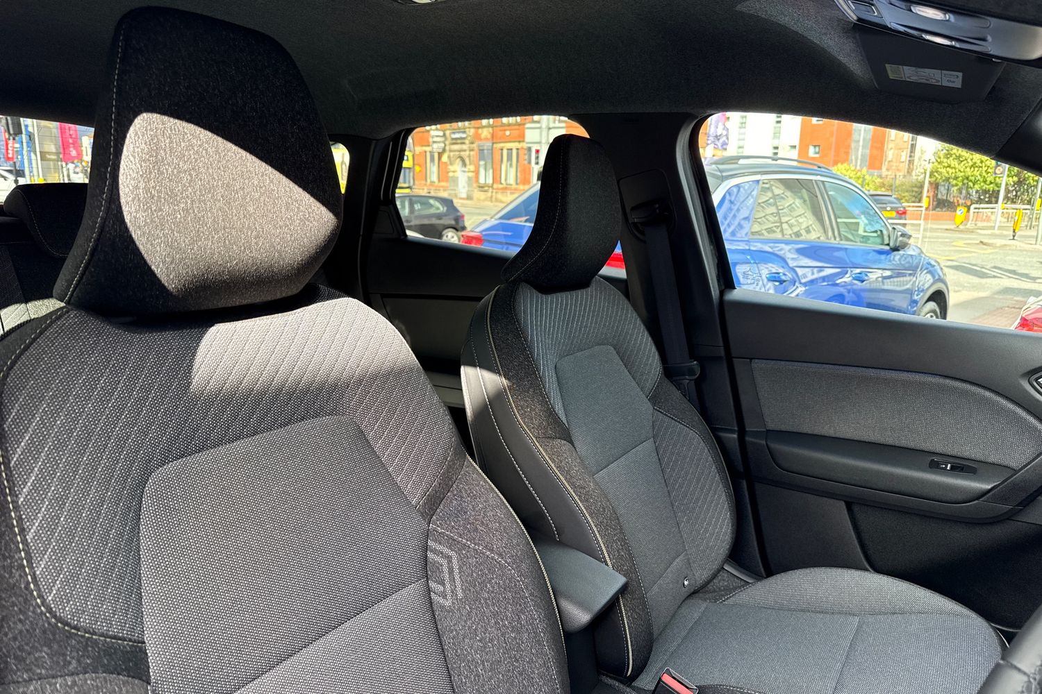 Used Renault Captur 2025 for sale - 77886368: Photo 24