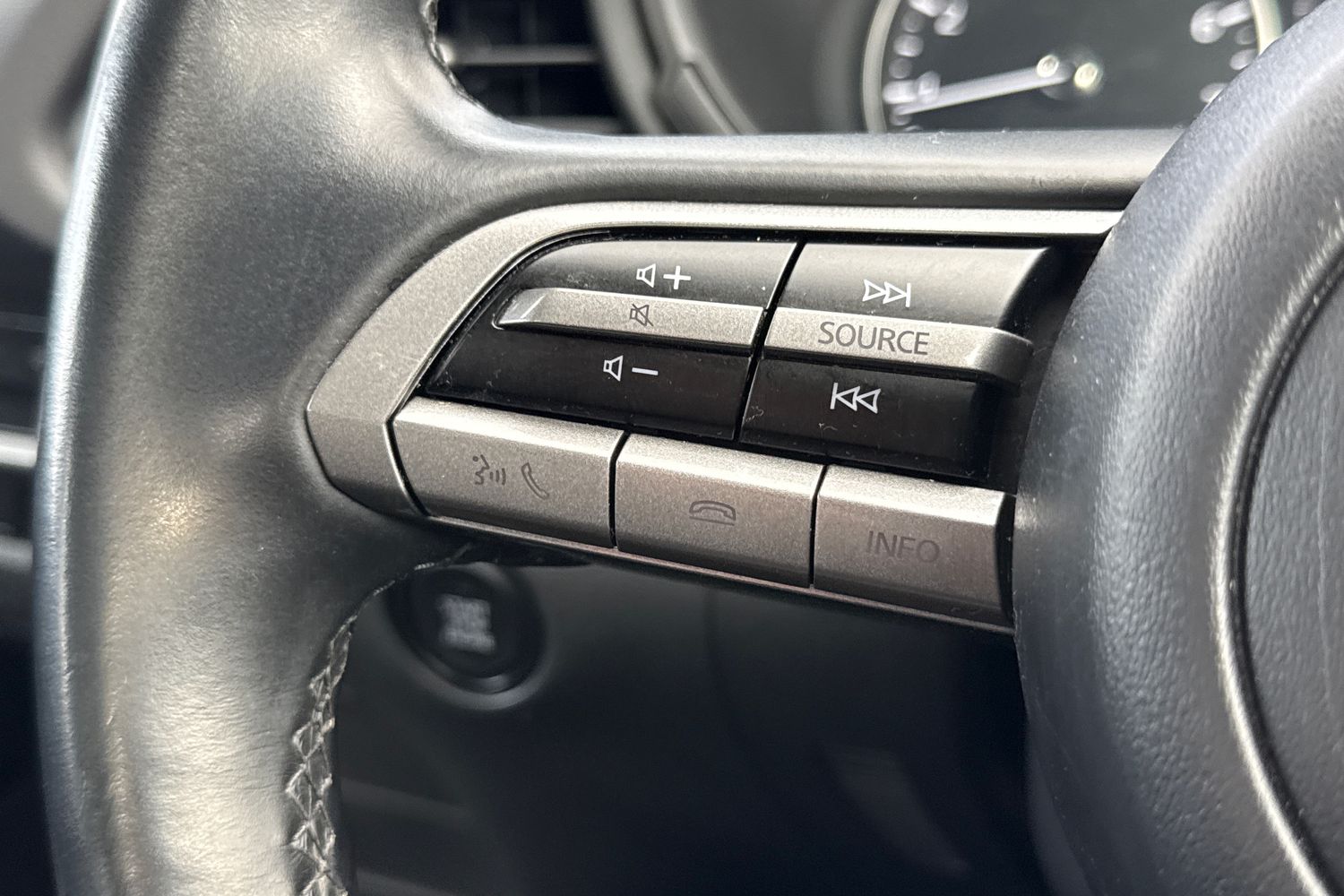 Used Mazda CX-30 2022 for sale - 77886381: Photo 37