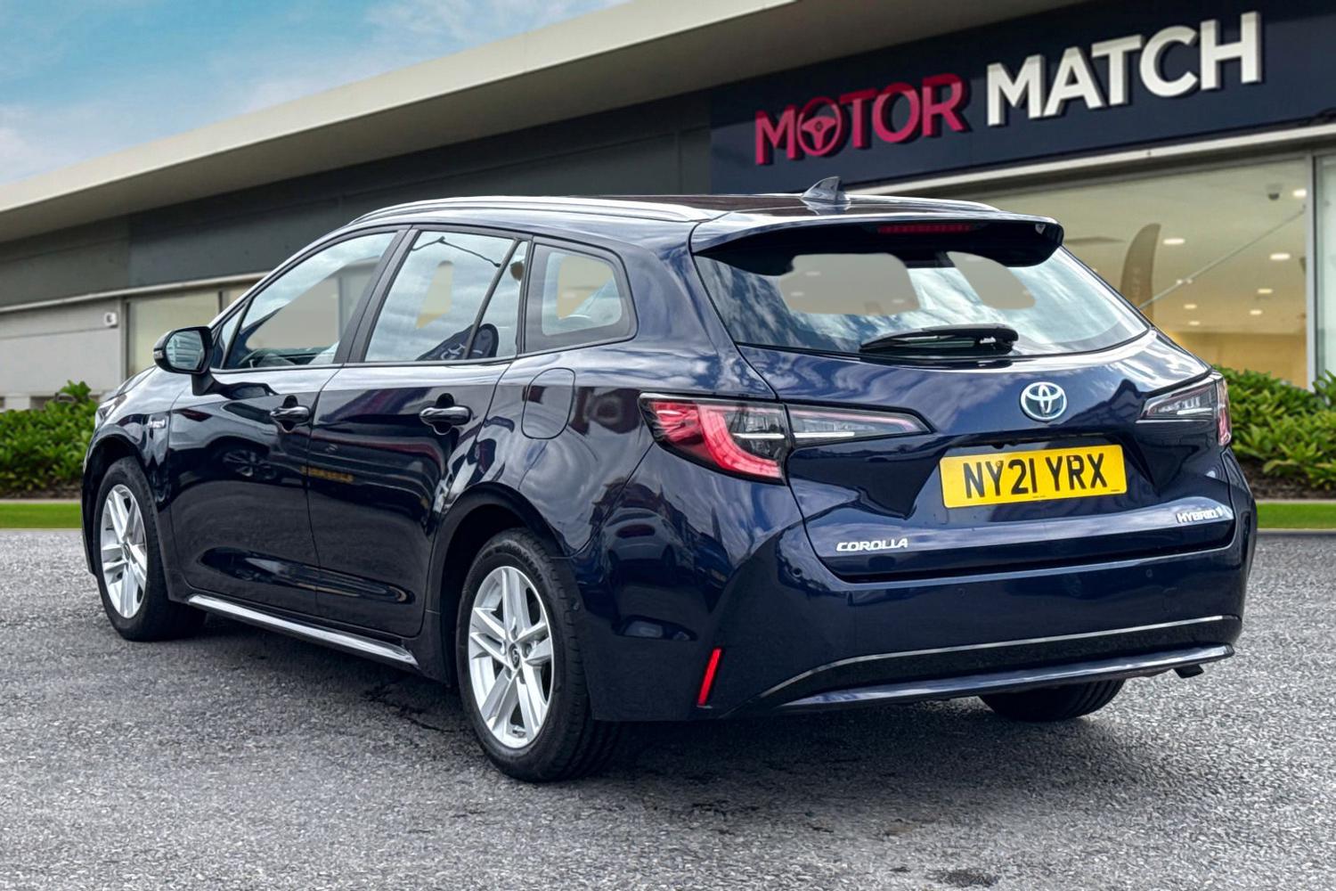 Used Toyota Corolla 2021 for sale - 77764529: Photo 2