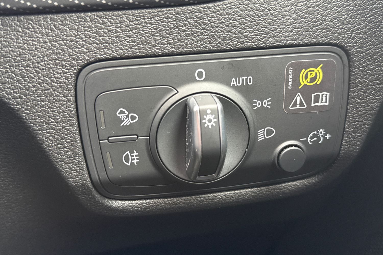 Used Audi Q2 2018 for sale - 78052755: Photo 38