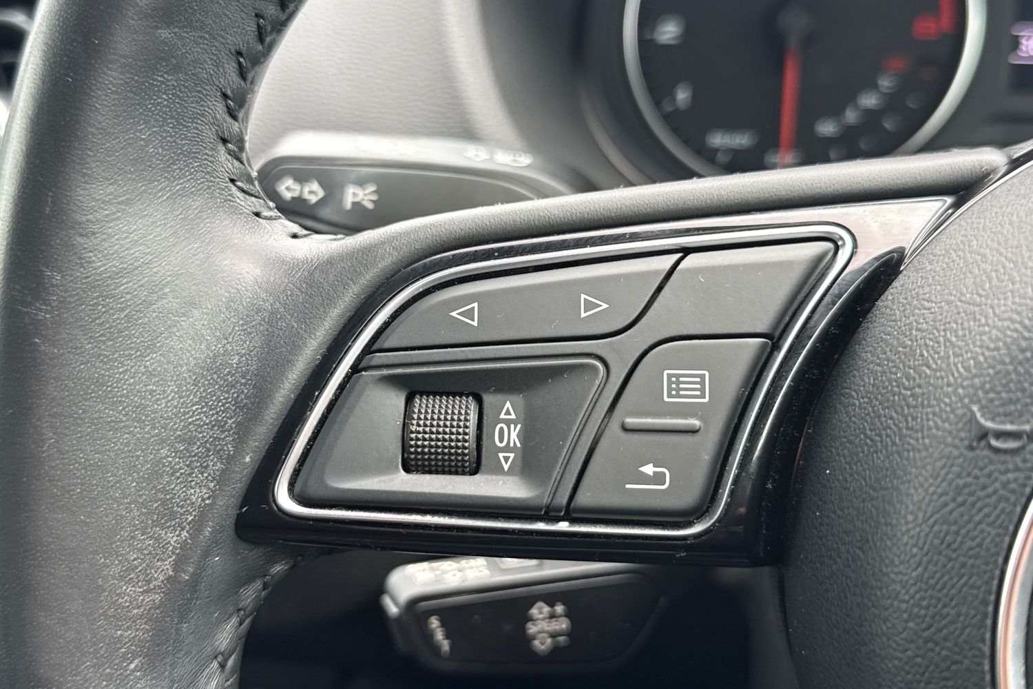 Used Audi Q2 2018 for sale - 78052755: Photo 40