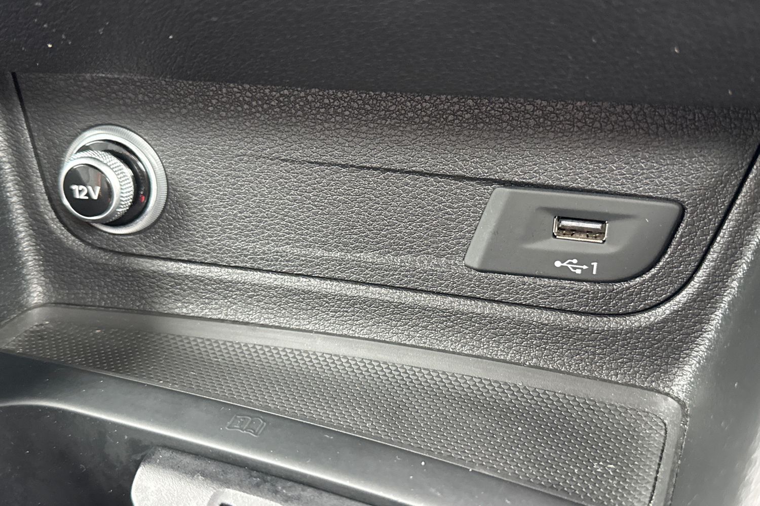 Used Audi Q2 2018 for sale - 78052755: Photo 45