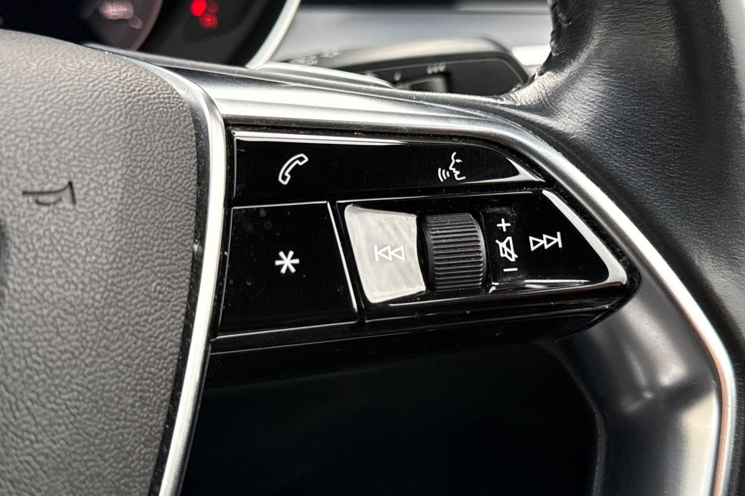 Used Audi A8 2020 for sale - 77520323: Photo 42