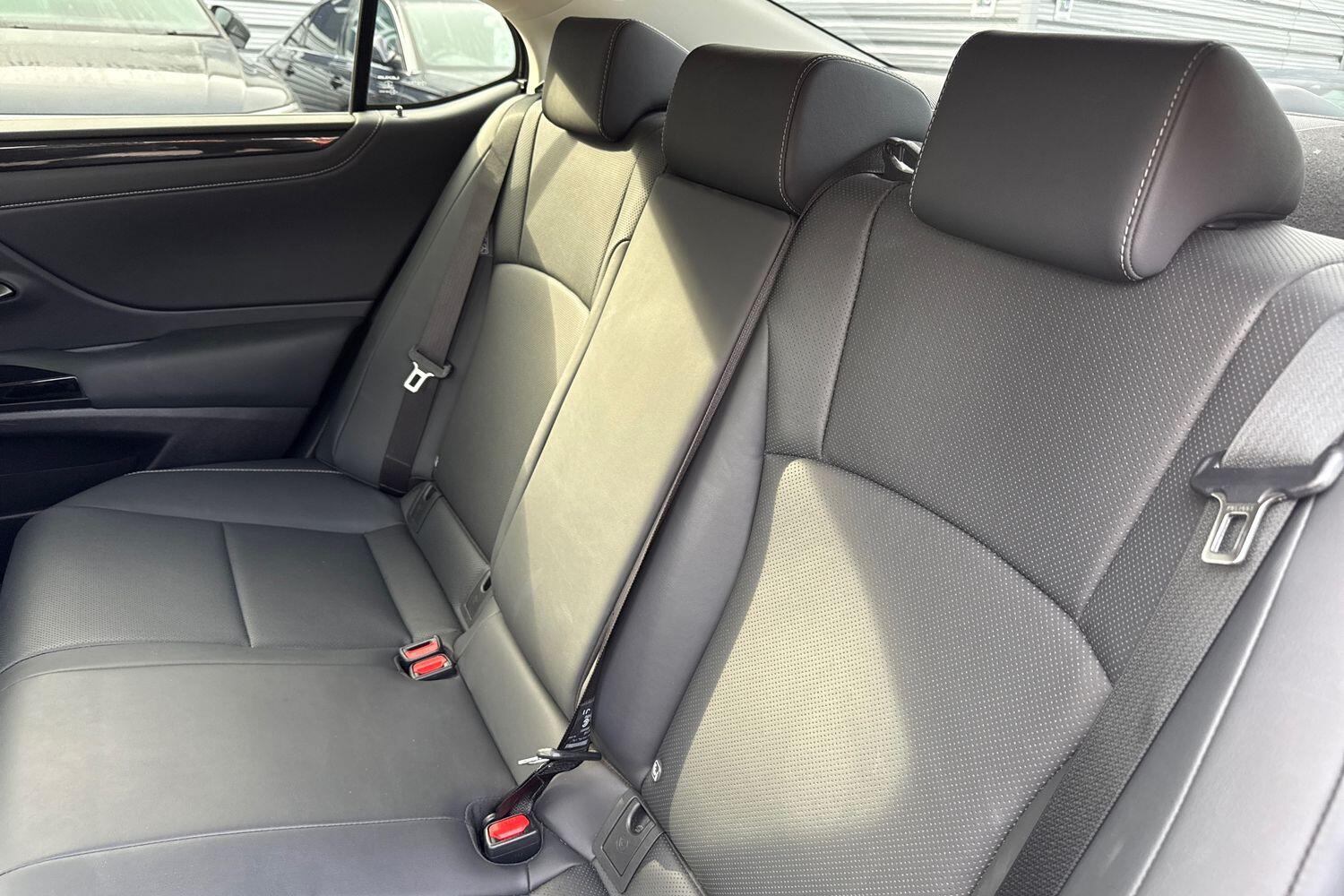 Used Lexus ES 2023 for sale - 78001818: Photo 13