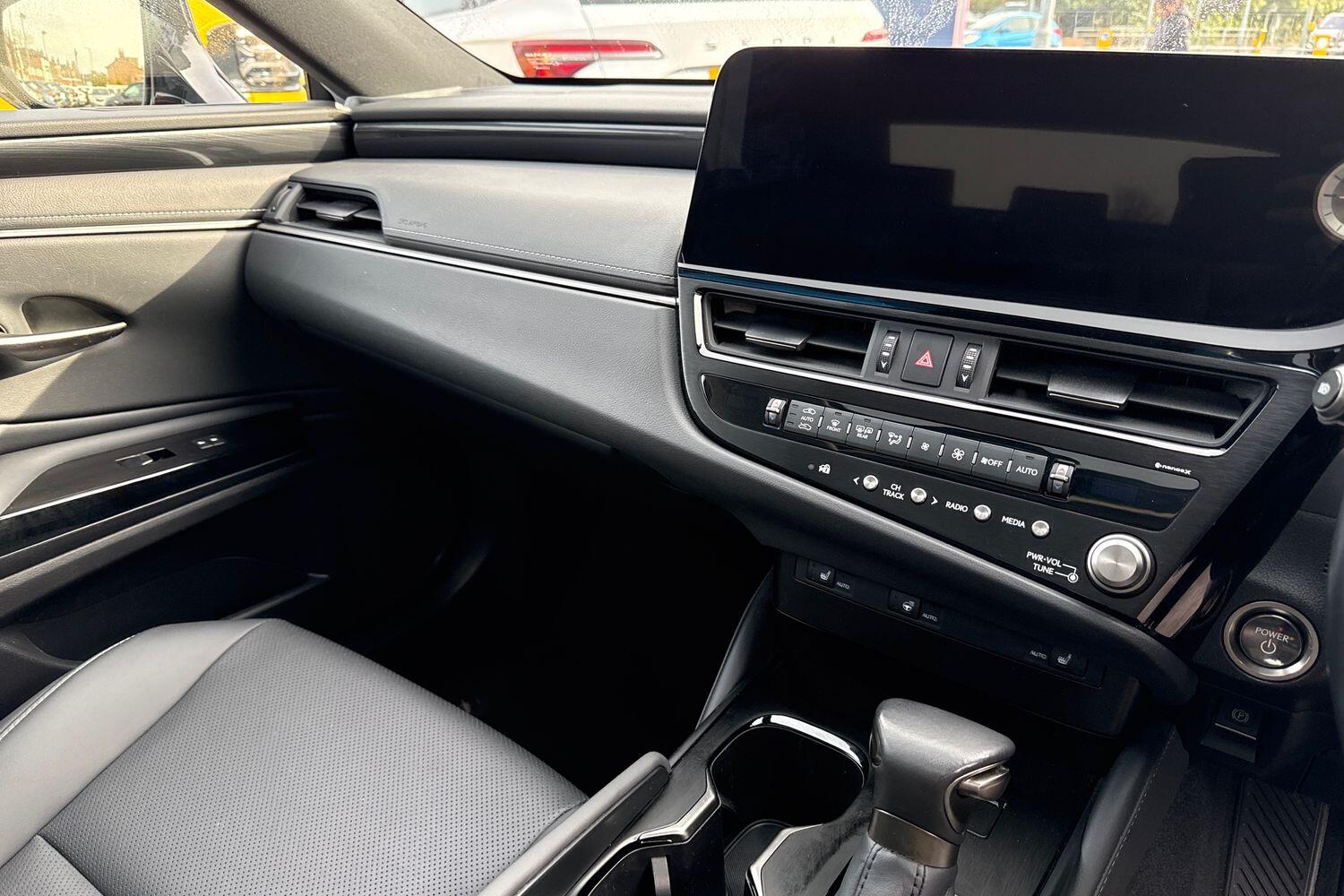 Used Lexus ES 2023 for sale - 78001818: Photo 14