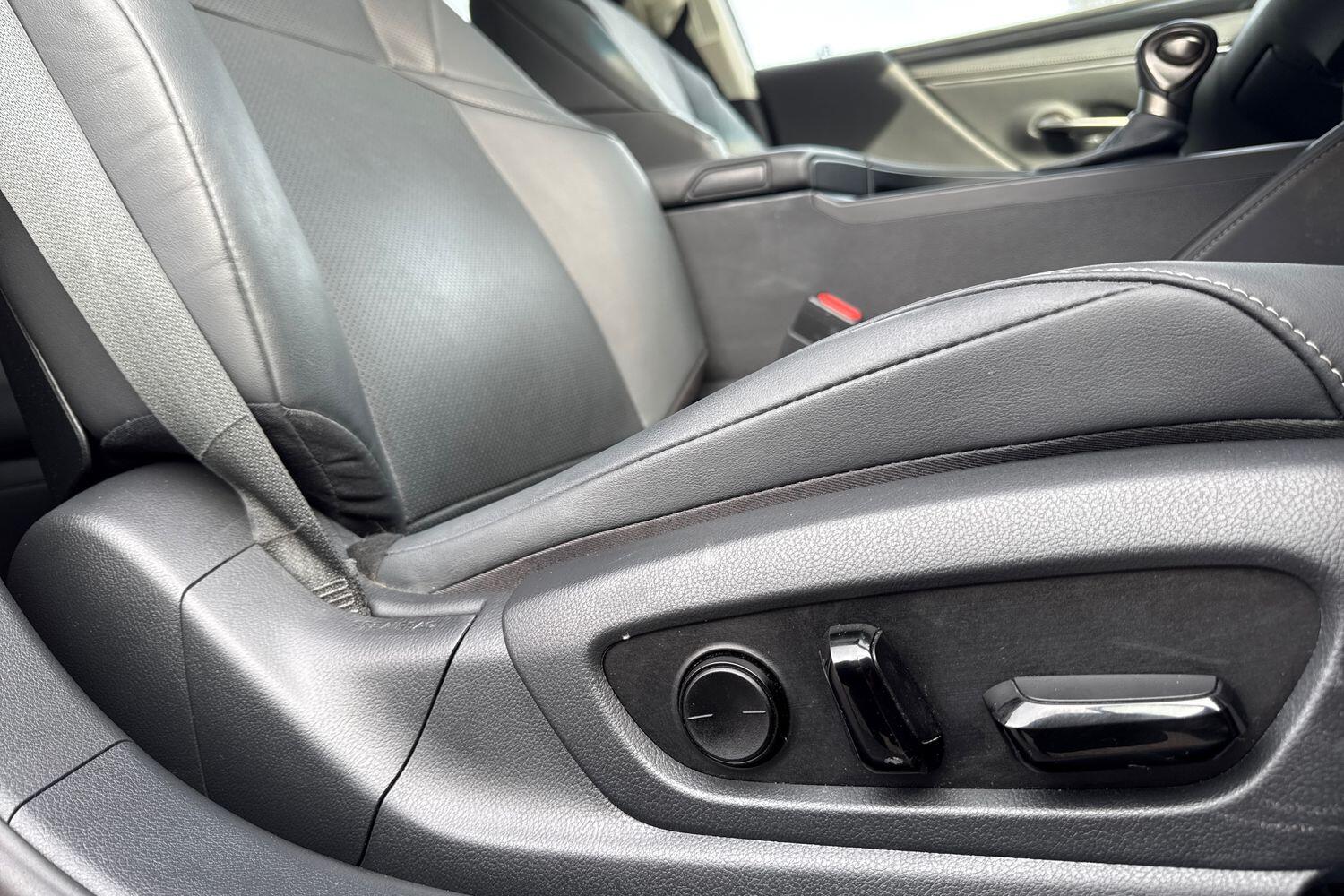 Used Lexus ES 2023 for sale - 78001818: Photo 27