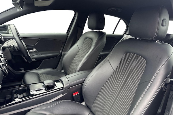 Used Mercedes-Benz A-Class 2018 for sale - 76197689: Photo 16