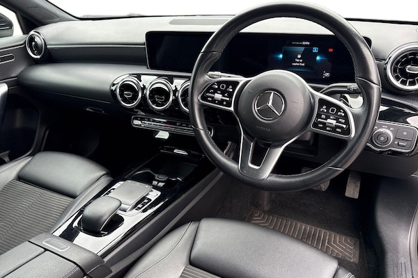 Used Mercedes-Benz A-Class 2018 for sale - 76197689: Photo 18