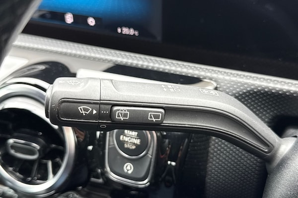 Used Mercedes-Benz A-Class 2018 for sale - 76197689: Photo 37