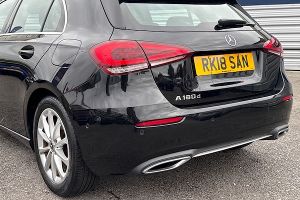 Used Mercedes-Benz A-Class 2018 for sale - 76197689: Photo 8