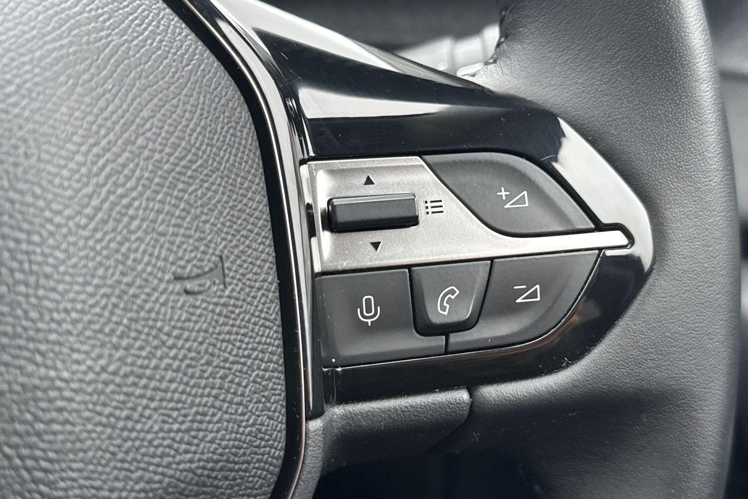 Used Peugeot 308 2022 for sale - 77820295: Photo 37