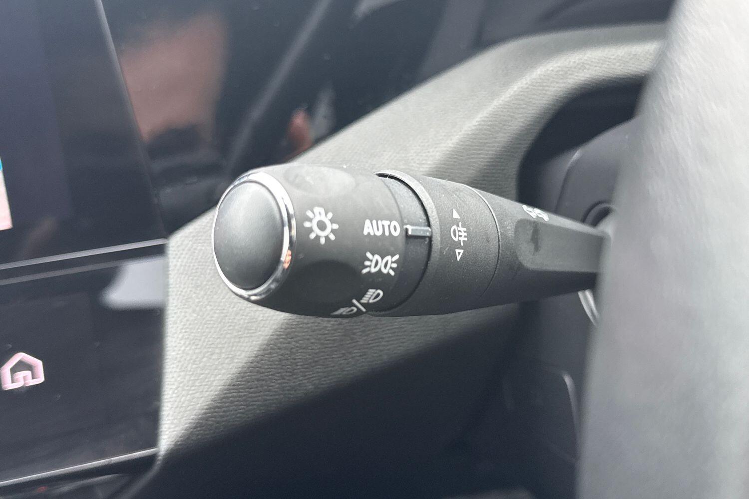 Used Peugeot 308 2022 for sale - 77820295: Photo 40