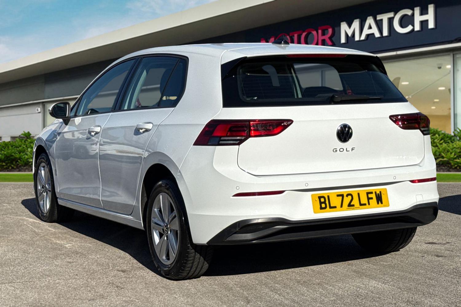 Used Volkswagen Golf 2023 for sale - 77747654: Photo 2