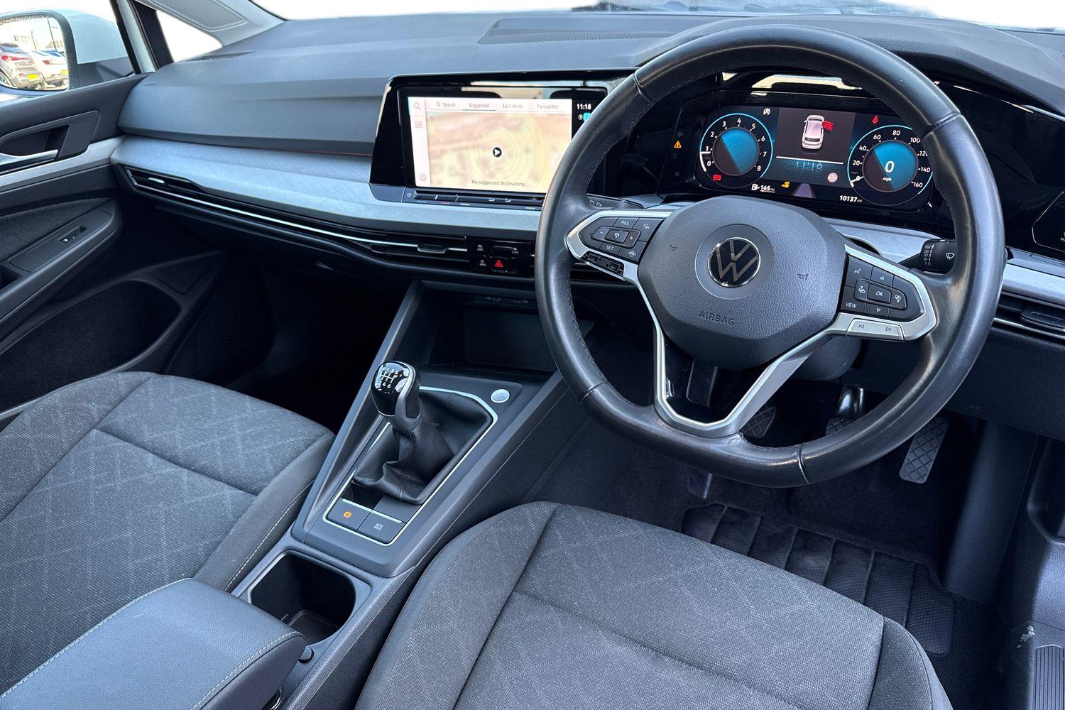 Used Volkswagen Golf 2023 for sale - 77747654: Photo 8