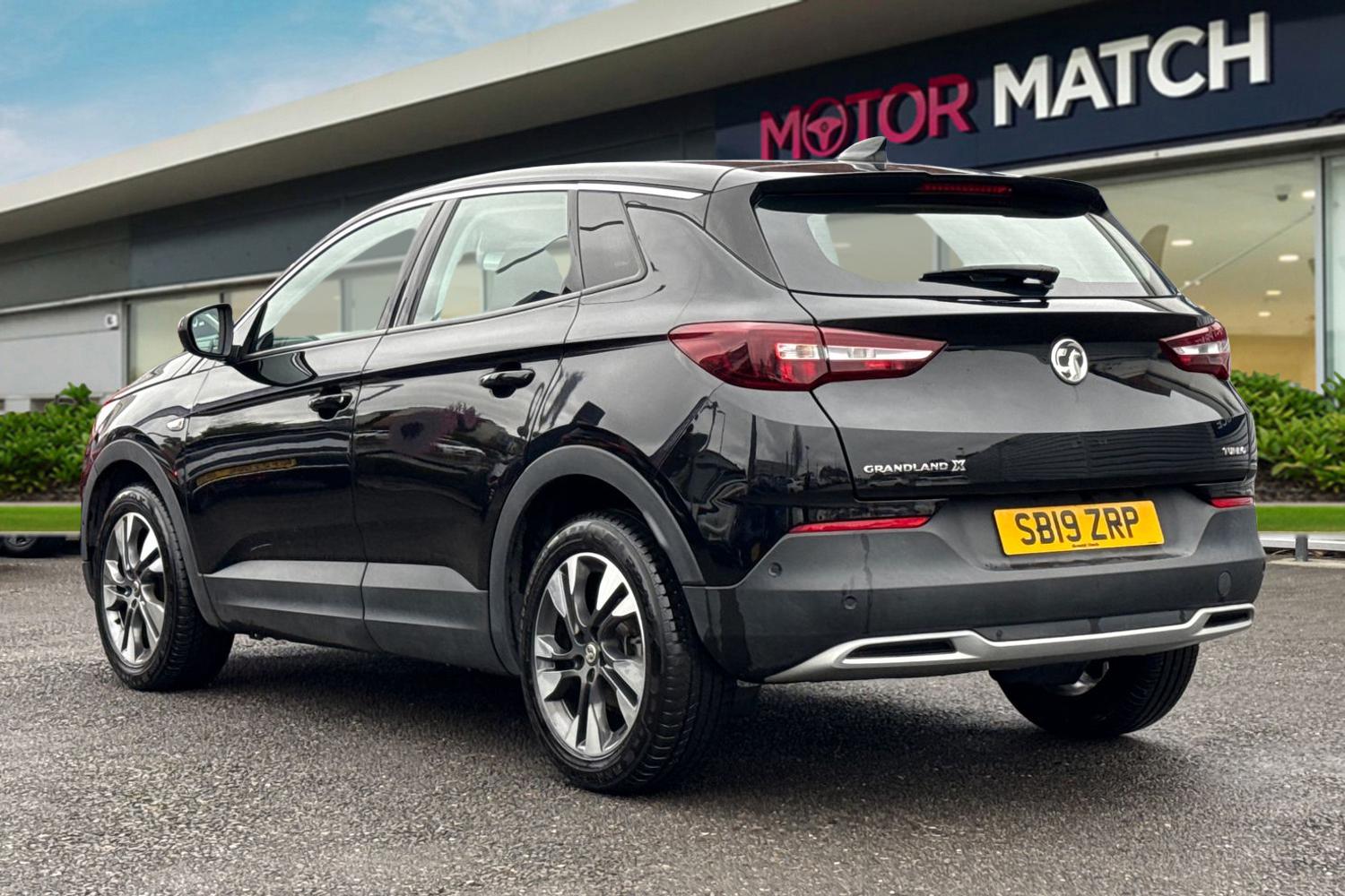 Used Vauxhall Grandland X 2019 for sale - 77147494: Photo 2