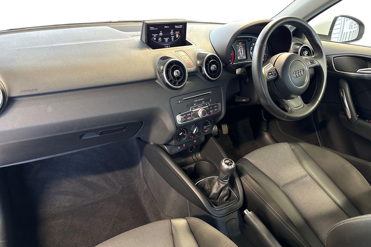 Used Audi A1 2017 for sale - 76624900: Photo 15