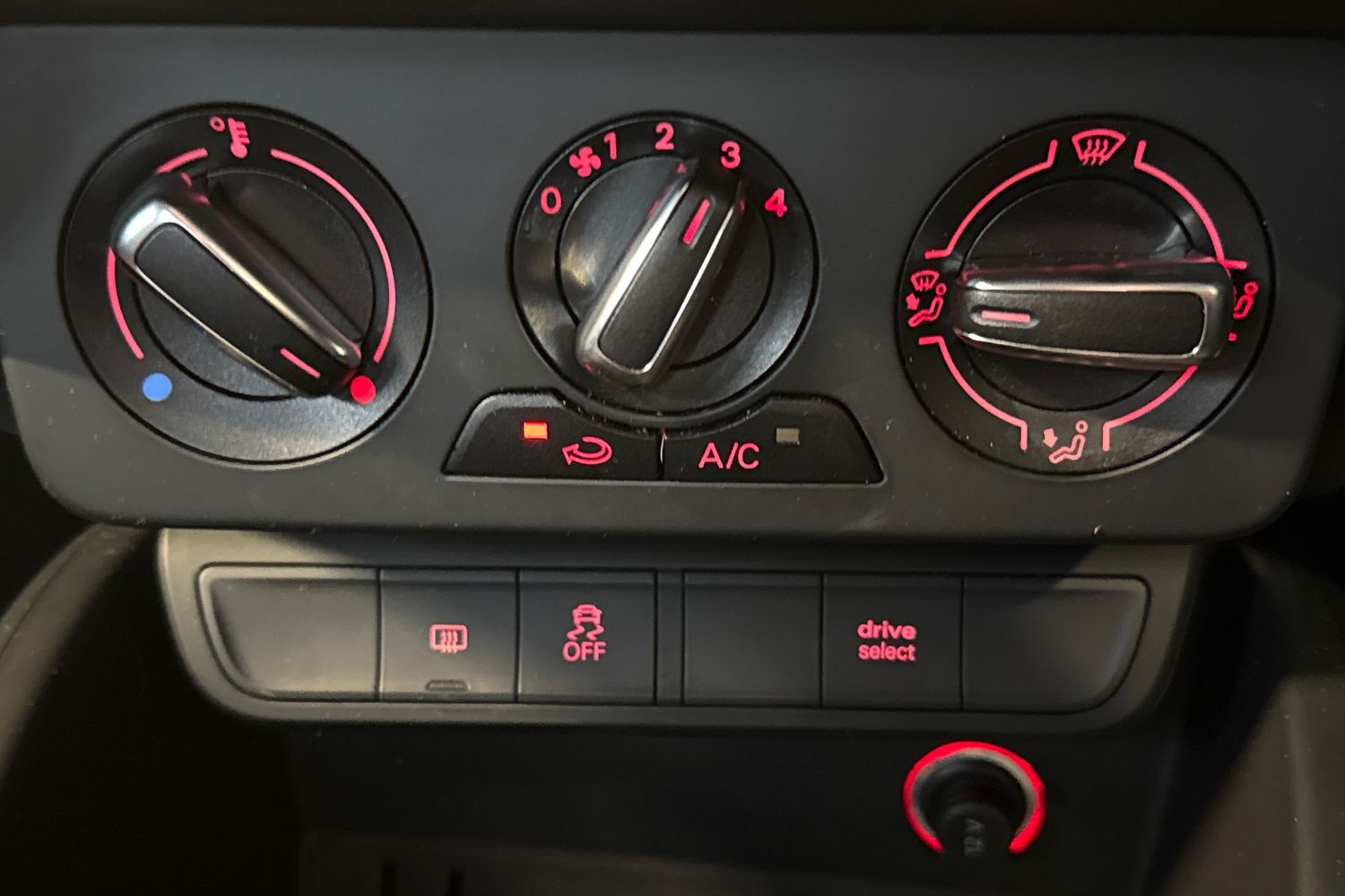 Used Audi A1 2017 for sale - 76624900: Photo 22