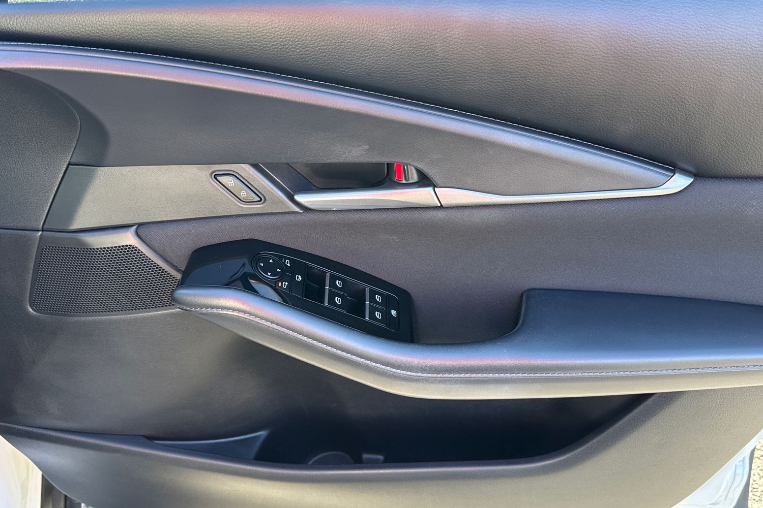 Used Mazda CX-30 2022 for sale - 77929023: Photo 21