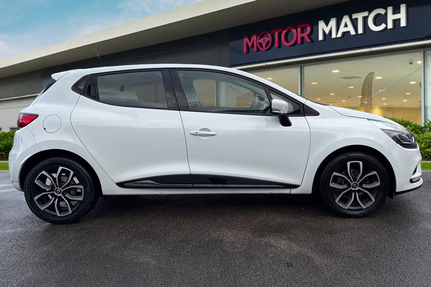 Used Renault Clio 2019 for sale - 77117819: Photo 3