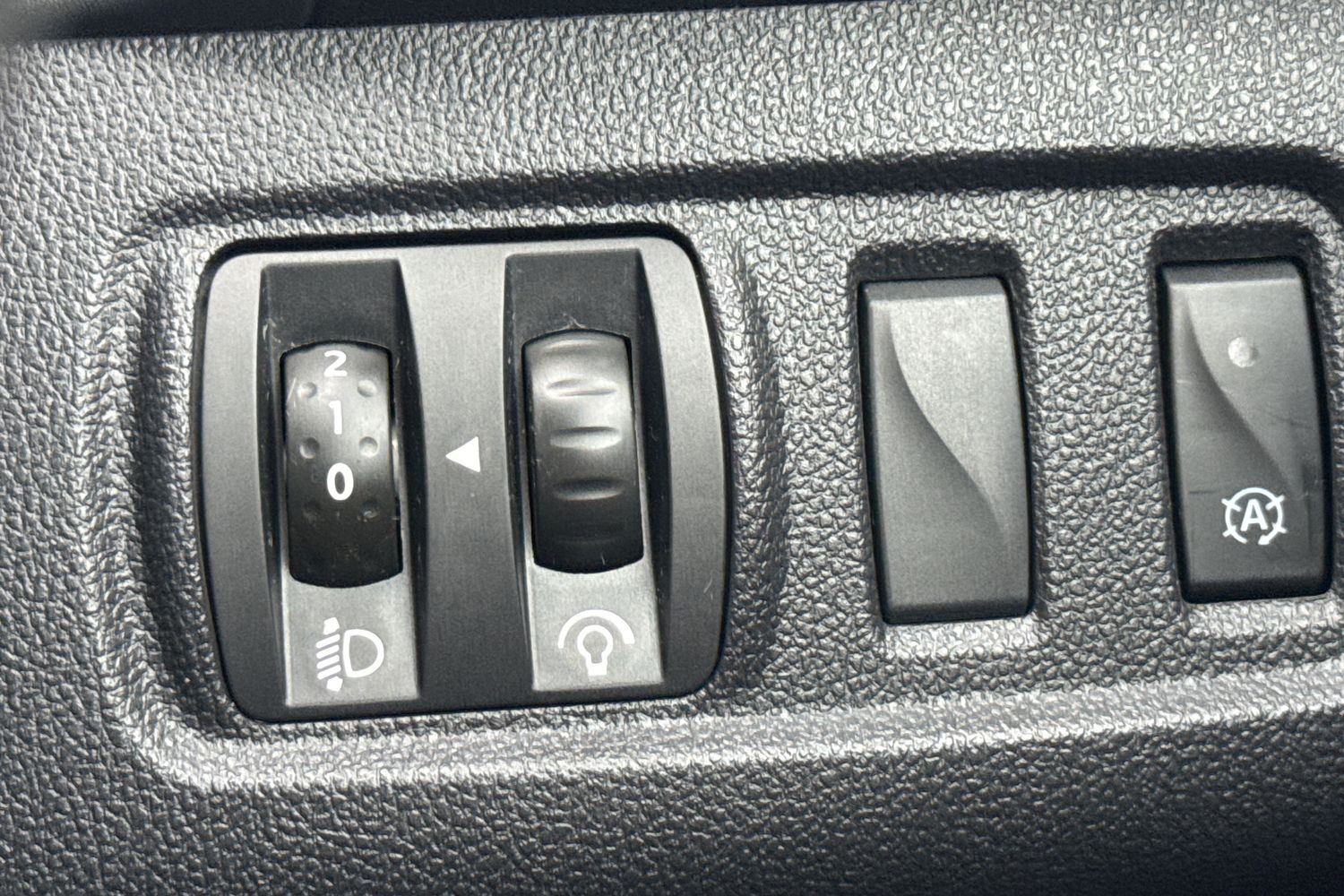 Used Renault Clio 2019 for sale - 77117819: Photo 34