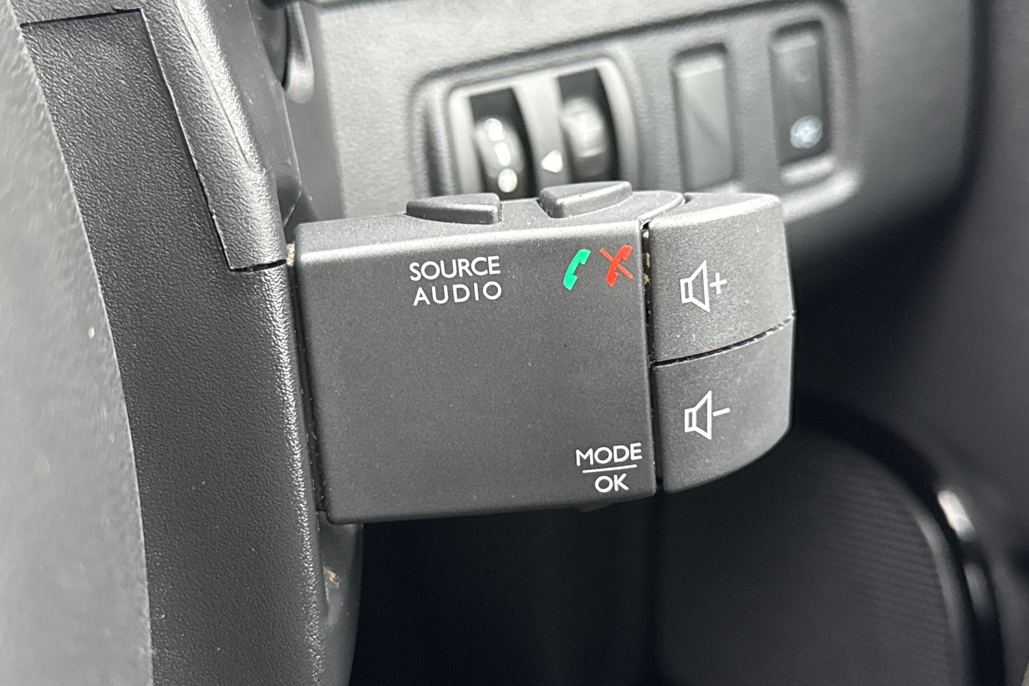 Used Renault Clio 2019 for sale - 77117819: Photo 35