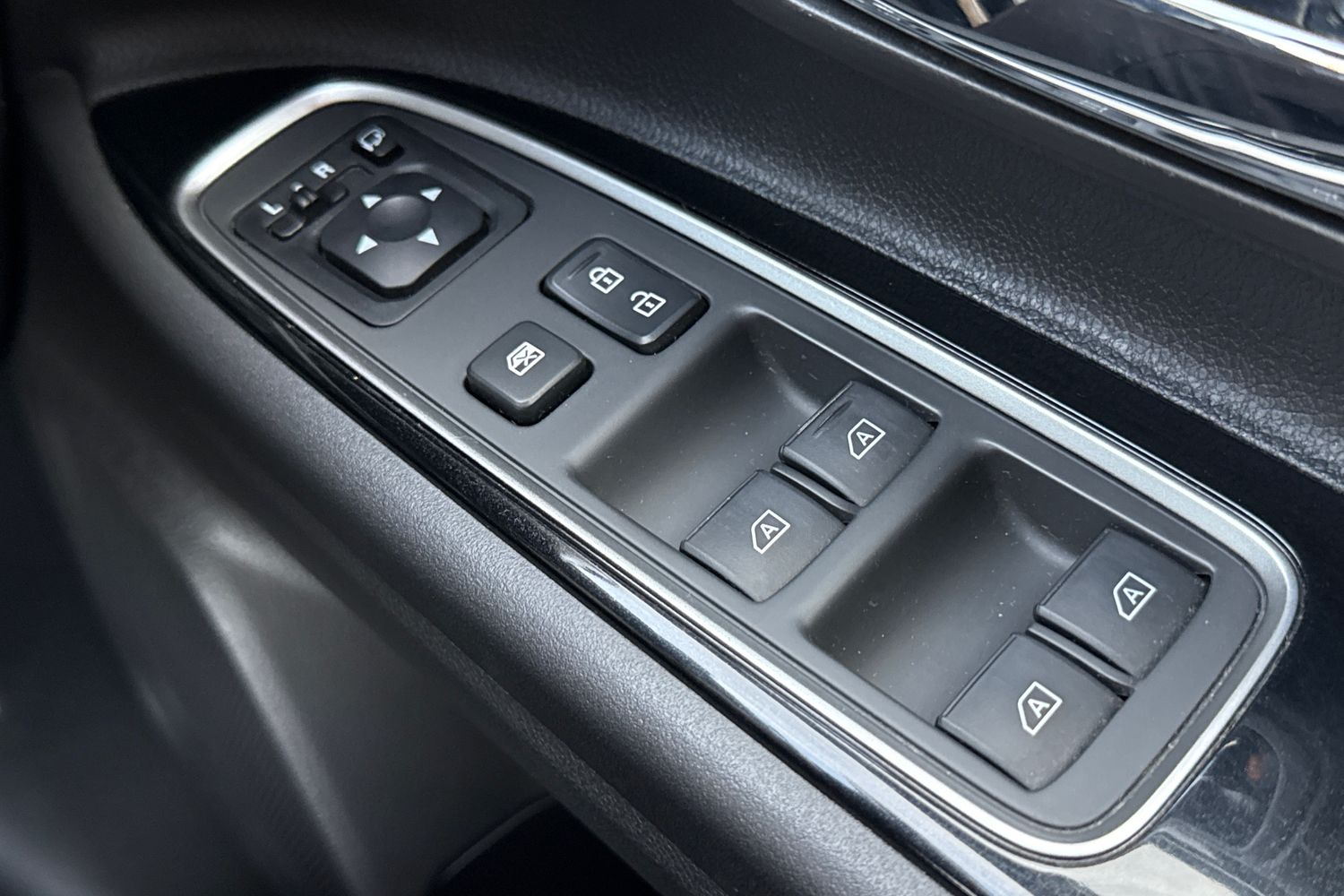 Used Mitsubishi Outlander 2019 for sale - 77206573: Photo 38