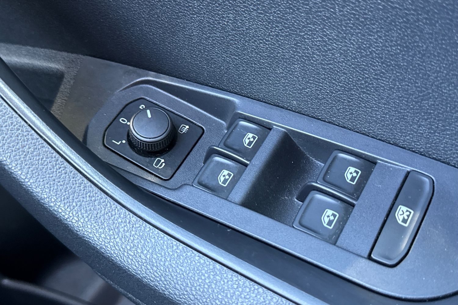 Used Skoda Karoq 2022 for sale - 78155027: Photo 34