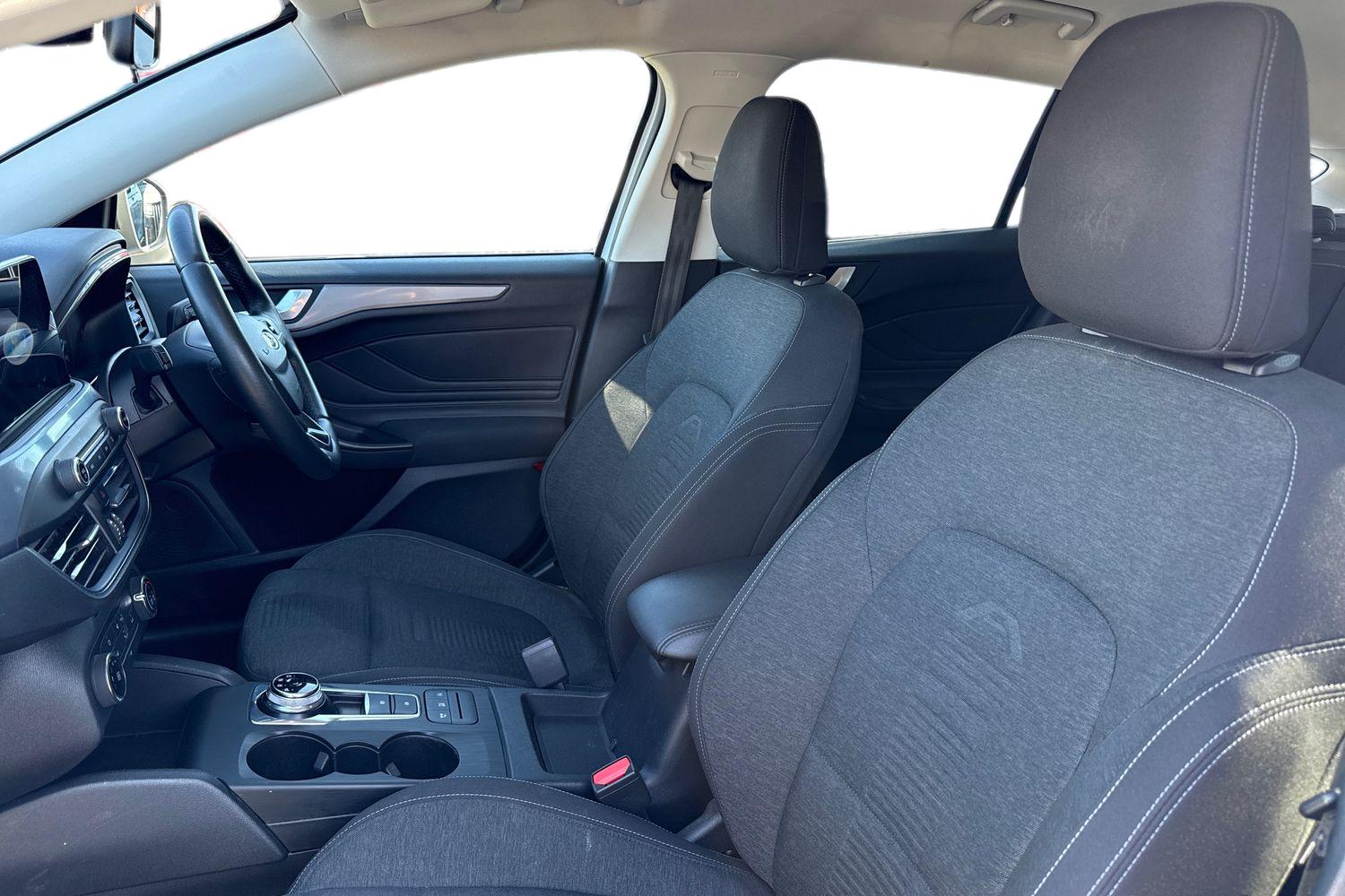 Used Ford Focus 2021 for sale - 77952007: Photo 16