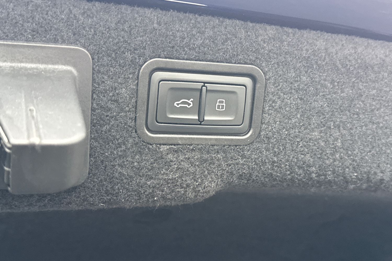 Used Audi A8 2020 for sale - 77666209: Photo 32