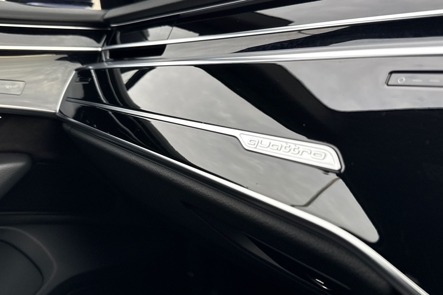 Used Audi A8 2020 for sale - 77666209: Photo 47