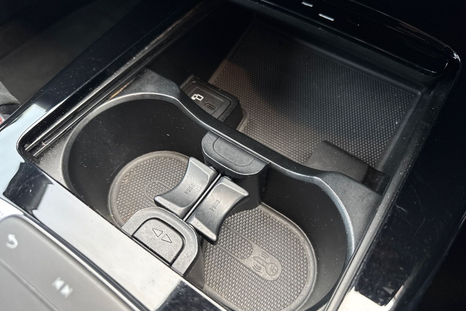 Used Mercedes-Benz A-Class 2018 for sale - 76641818: Photo 42