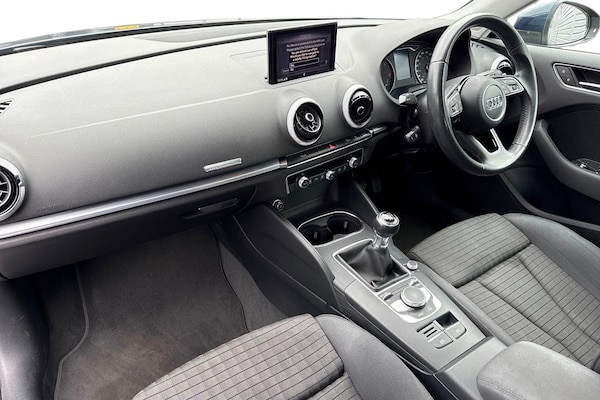 Used Audi A3 2018 for sale - 76218636: Photo 15