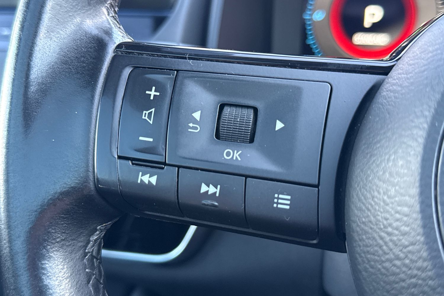 Used Nissan Qashqai 2023 for sale - 77919343: Photo 44