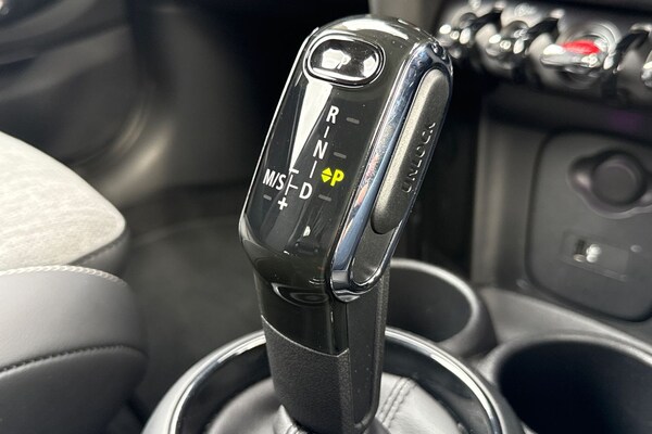 Used MINI Hatch 2021 for sale - 76197758: Photo 42