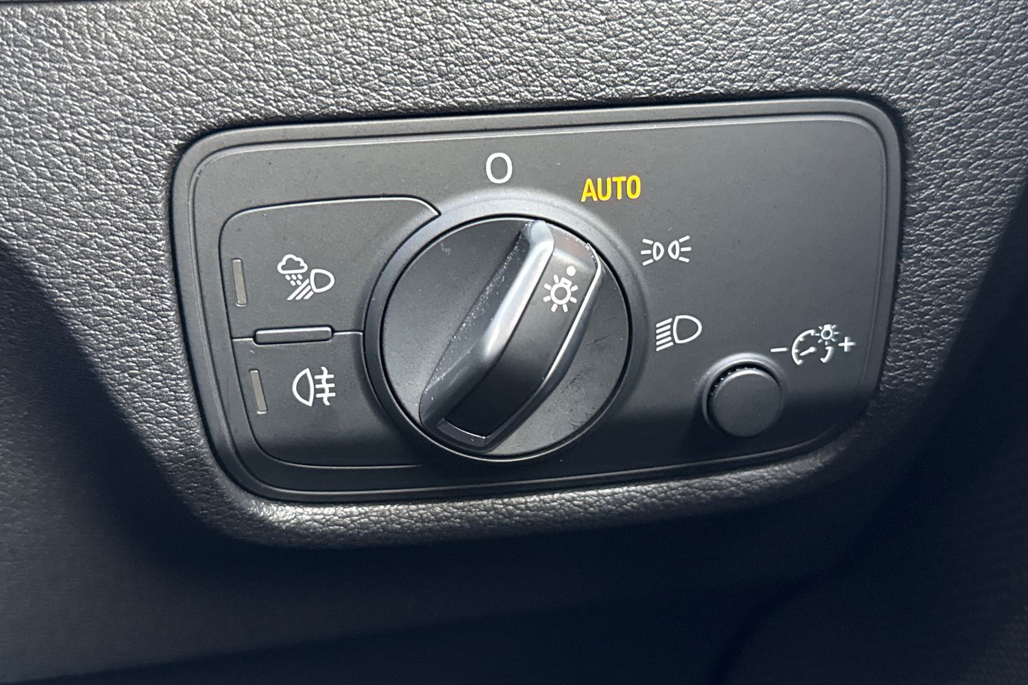 Used Audi Q2 2021 for sale - 77480744: Photo 37