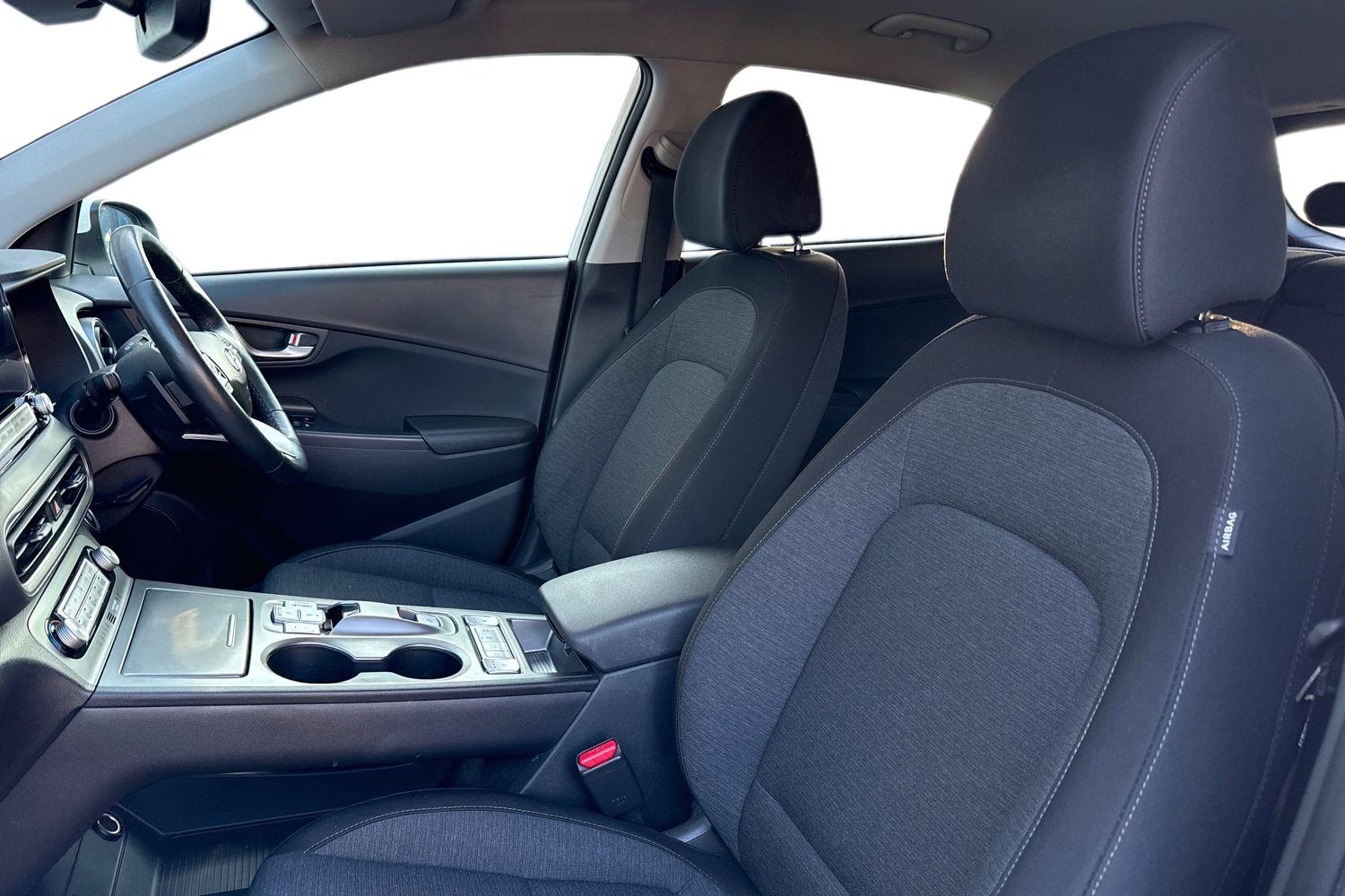 Used Hyundai KONA 2023 for sale - 77976177: Photo 16