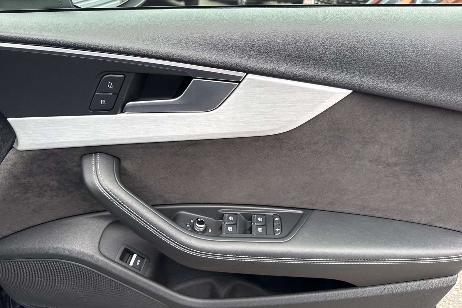 Used Audi A4 2018 for sale - 77728732: Photo 18