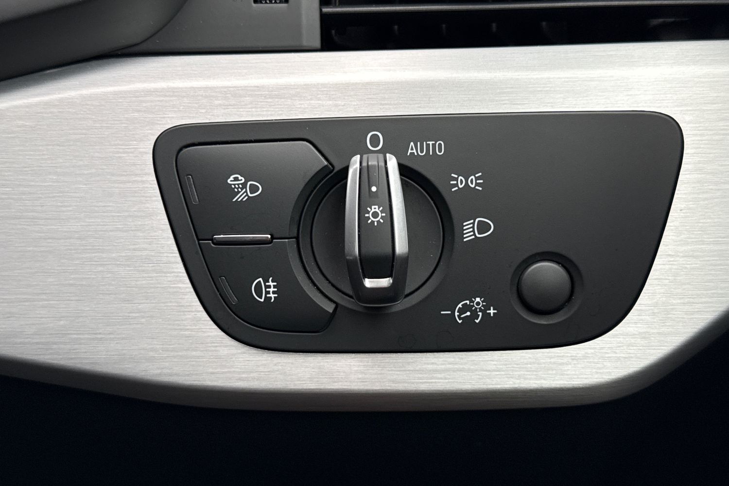 Used Audi A4 2018 for sale - 77728732: Photo 39