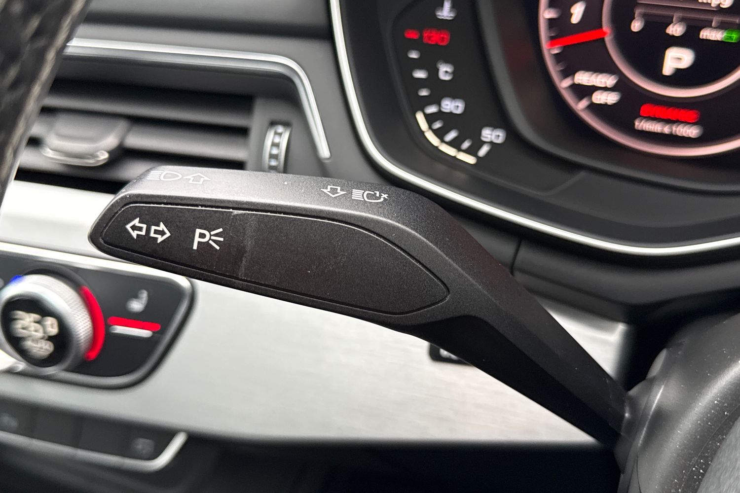 Used Audi A4 2018 for sale - 77728732: Photo 43