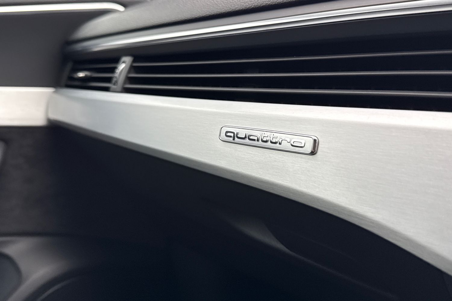 Used Audi A4 2018 for sale - 77728732: Photo 51