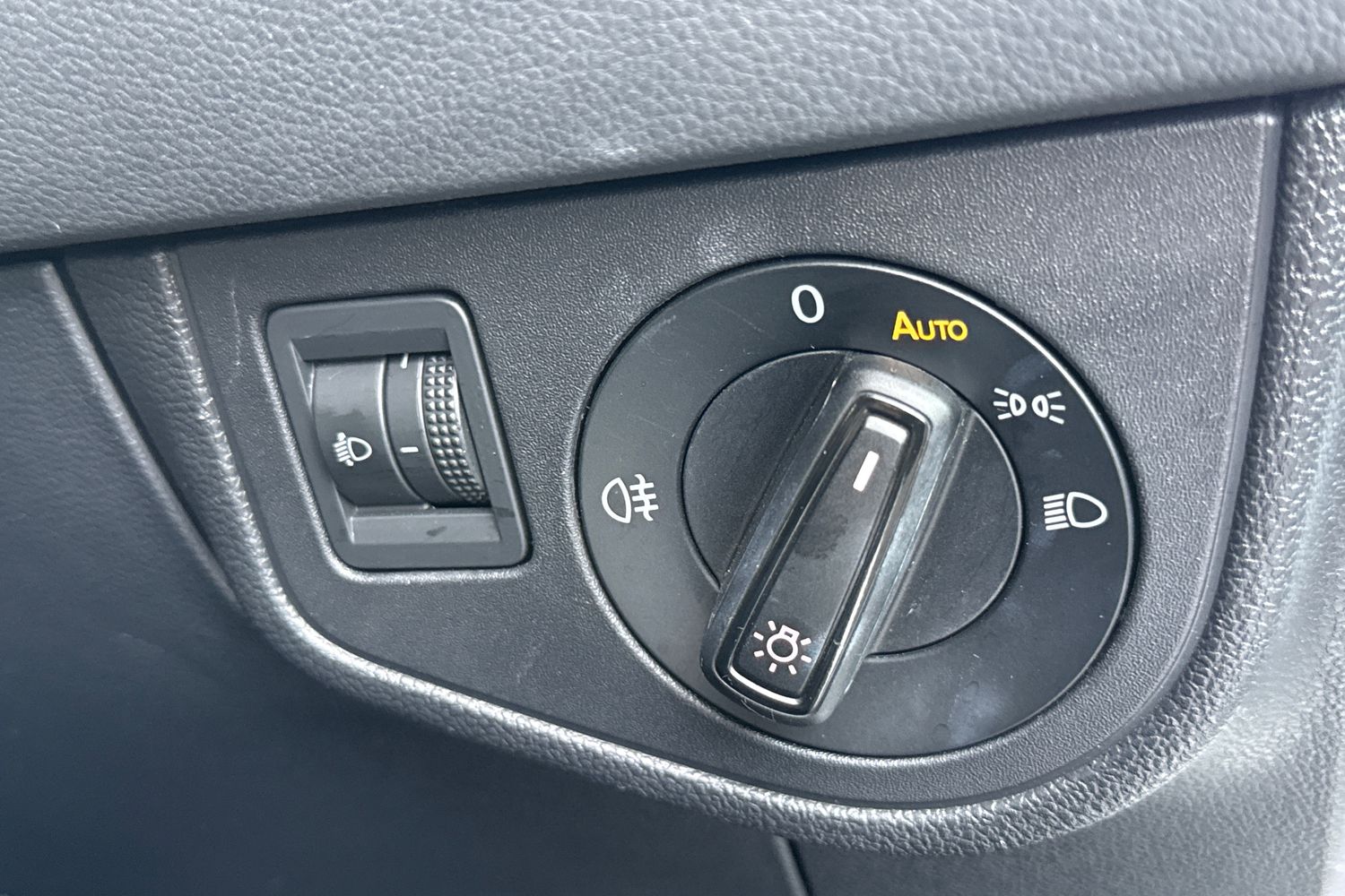 Used Volkswagen Polo 2018 for sale - 76495273: Photo 32