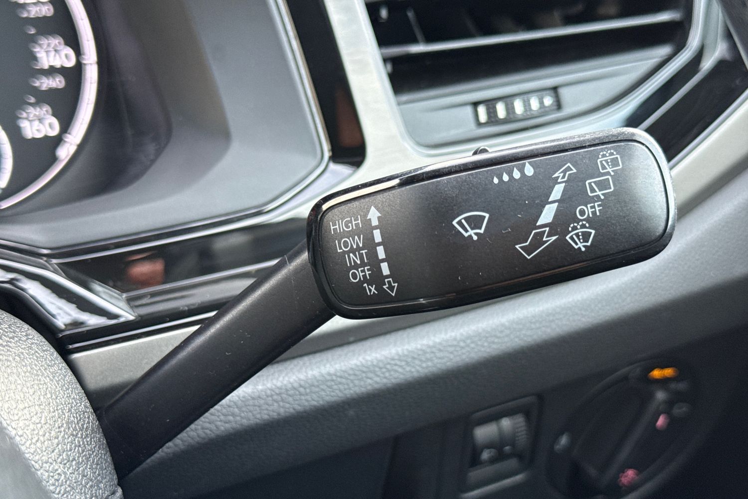 Used Volkswagen Polo 2018 for sale - 76495273: Photo 33