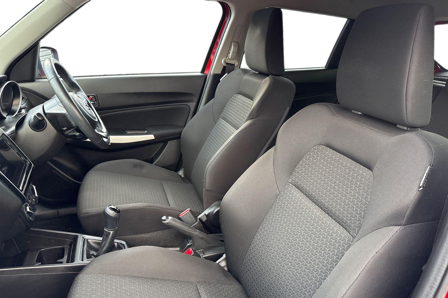 Used Suzuki Swift 2019 for sale - 76863240: Photo 16