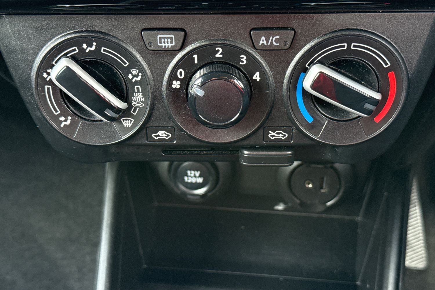 Used Suzuki Swift 2019 for sale - 76863240: Photo 22