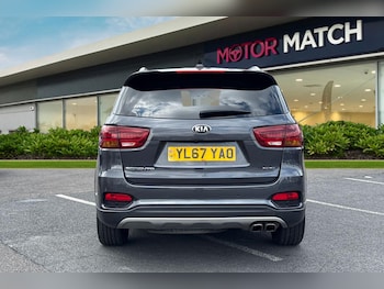 Used Kia Sorento 2018 for sale - 79284896: Photo