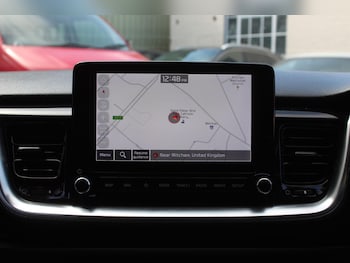 Used Kia Stonic 2023 for sale - 78647939: Photo